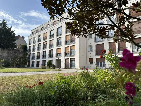 Studio 1 pièce 21 m² 