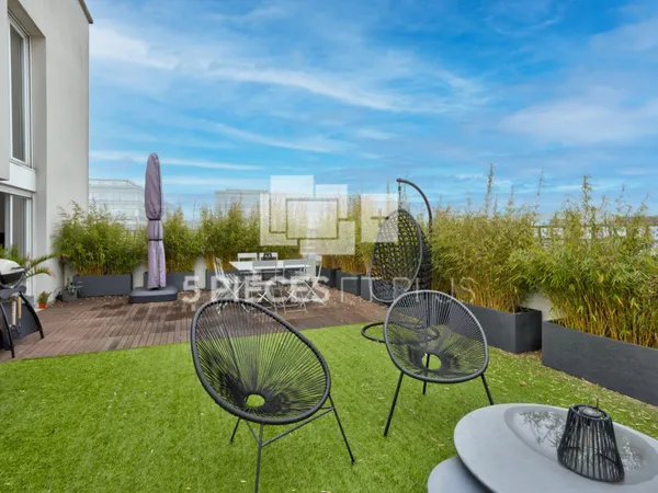 Appartement terrasse 6 pièces 116 m² 