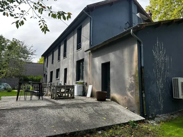 Bureau Vente Montigny-sur-Loing   525000€