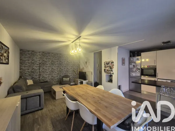 Appartement 3 pièces 65 m² 