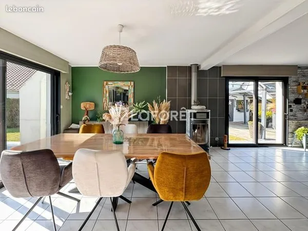 Maison 5 pièces 130 m² 