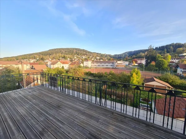 Appartement meublé en duplex, terrasse - GERARDMER 