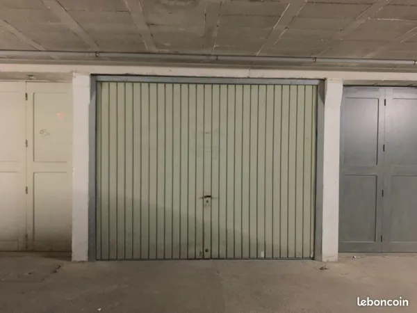 Garage à louer 