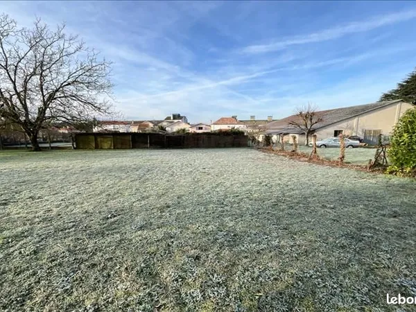 Terrain 1 166 m² Miramont De Guyenne 