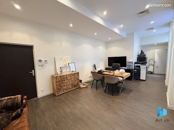 Bureaux 42 m² 