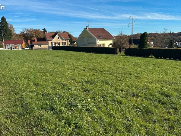 Terrain 1315 m² LOUGRES 