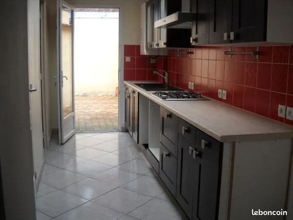 Maison rénovée à louer à armentières 