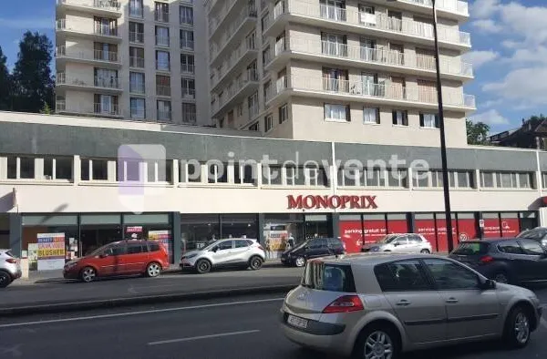 Local commercial 78 m² 
