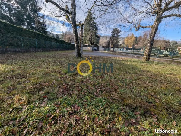 Terrain 555 m² Salagnon 