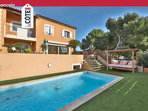 Maison 195 m² CARRY LE ROUET 
