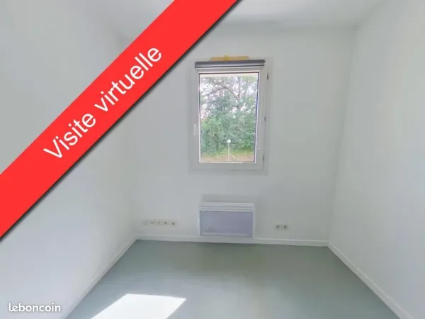 Studio 1 pièce 11 m² 
