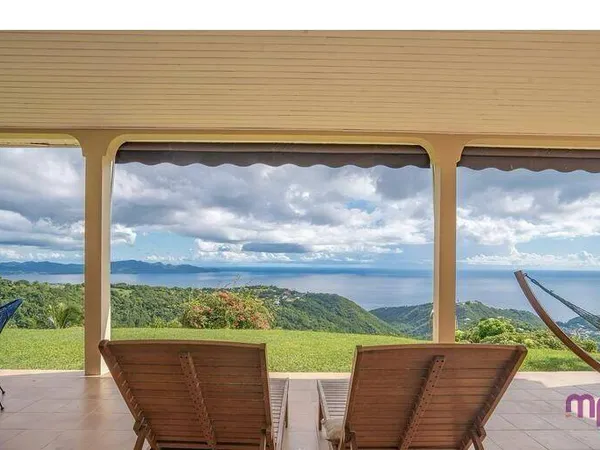 Villa 5 pièces 180 m² 