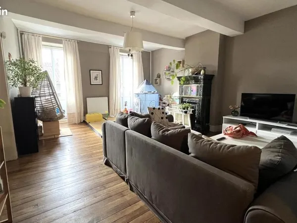 Appartement 6 pièces 167 m² 