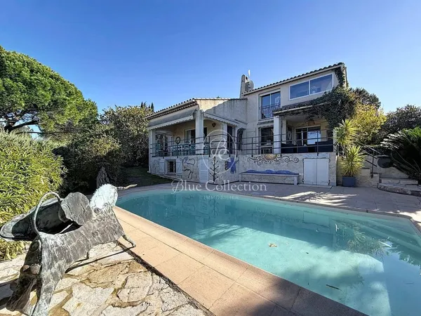 Maison de luxe 5 pièces 163 m² 