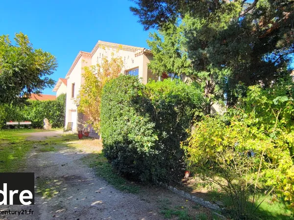 Maison 6 pièces 165 m² 