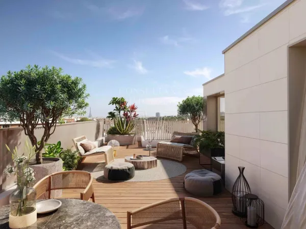 PENTHOUSE TERRASSE DE PLAIN-PIED 150 M² 