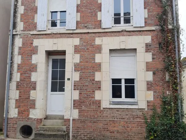 Petite maison centre bourg 
