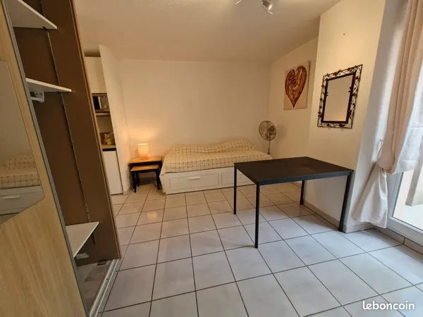 Studio meublé rénové route de seysses 