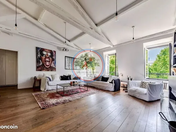 Appartement 5 pièces 159 m² 