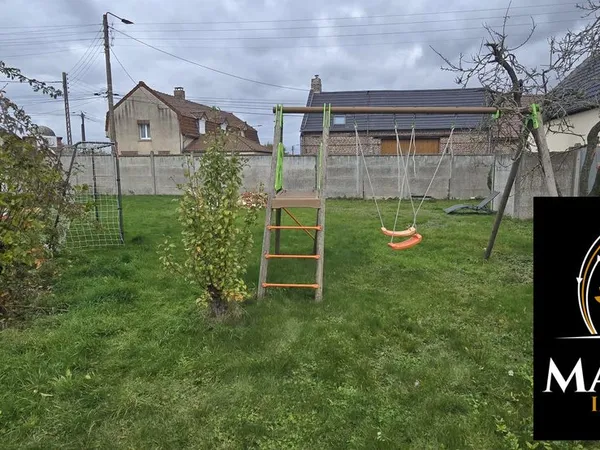 Terrain 595 m² Estrées 