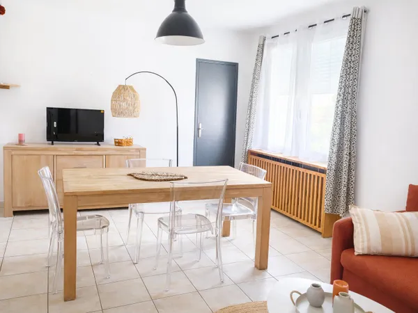 T3 MEUBLÉ AVEC JARDIN BIEN RARE HAUT DE VILLA LA SEYNE 