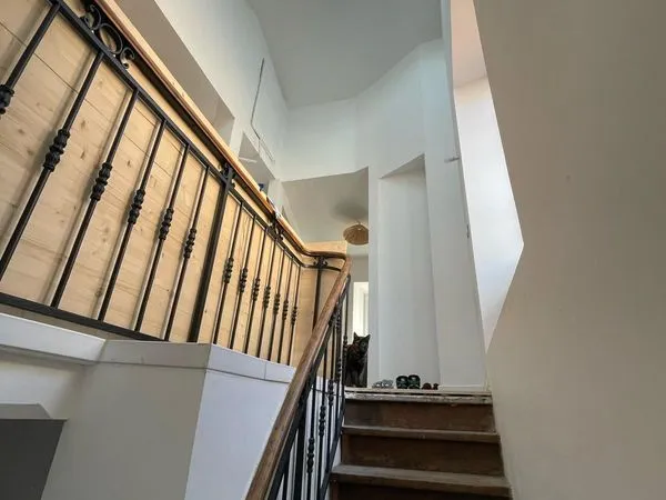 Appartement R+4 - Immeuble rénové 