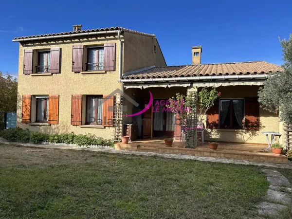 Villa 6 pièces 144 m² 