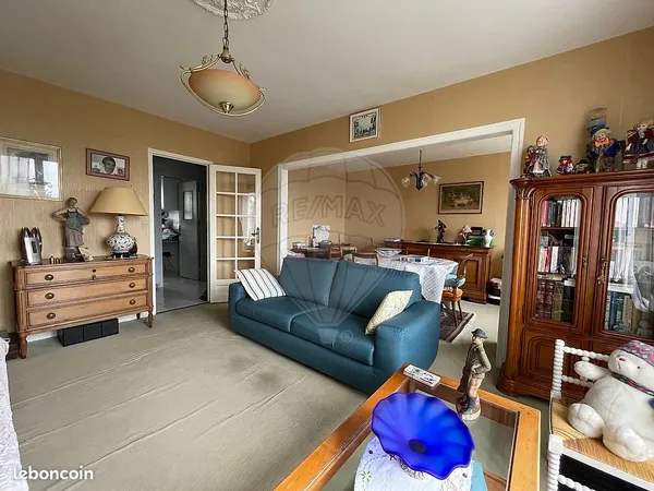 Appartement 4 pièces 77 m² 