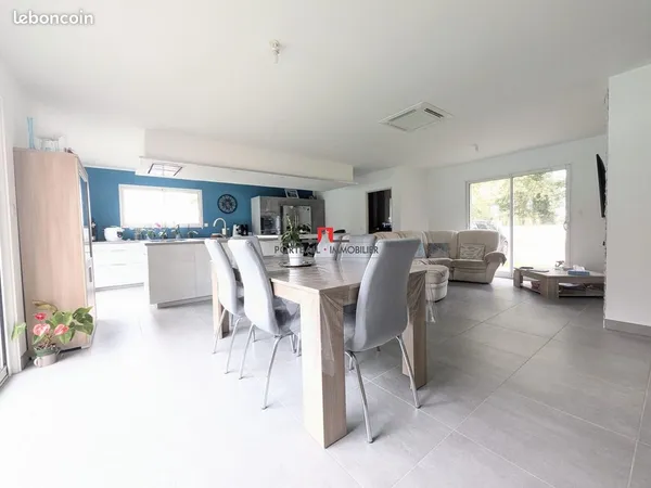 Maison 5 pièces 148 m² 