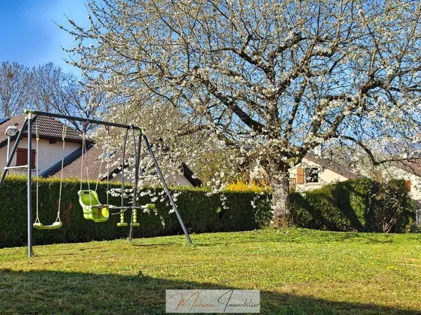 Maison 6 pièces 139 m² 