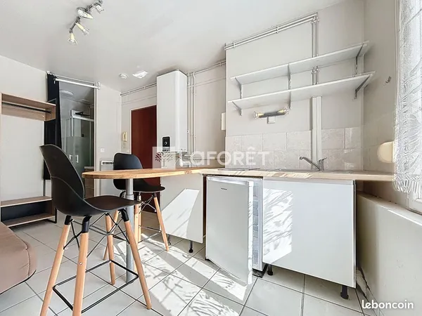 Appartement 1 pièce 15 m² 