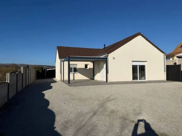 Maison de plain-pied 4 pièces 90 m² 