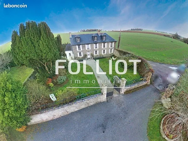 Propriété 7 pièces 159 m² 