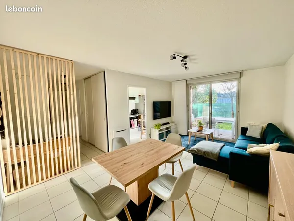 T2 meublé avec grande terrasse 