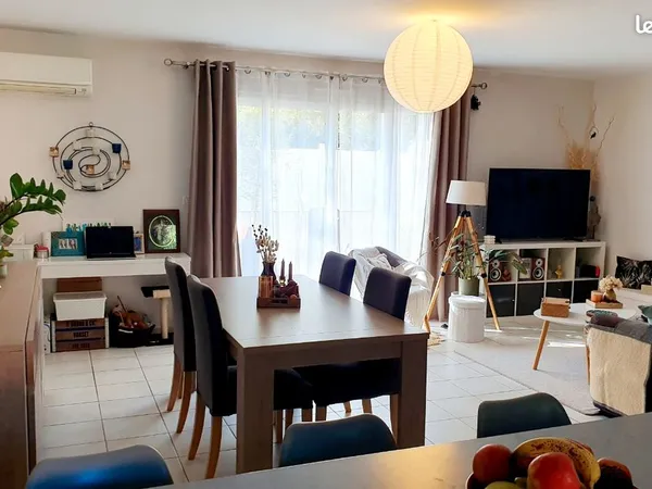 Maison 3 chambres + garage - Village recherché 