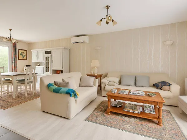 Maison 6 pièces 105 m² 