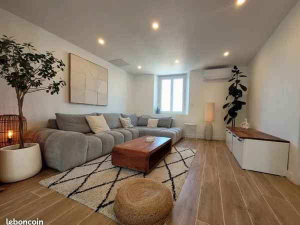 T5 Appartement 111 m2 - Saint-Loup 