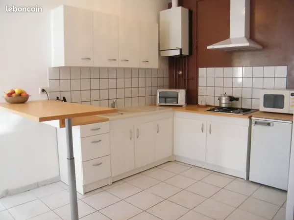 Appartement F3 Saint-Pierre-du-Champ 43810 