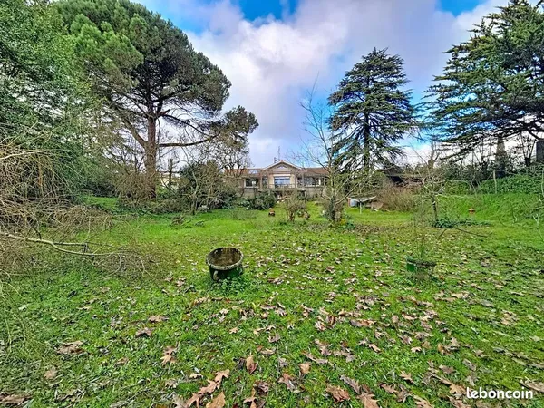 Maison 6 pièces 139 m² 