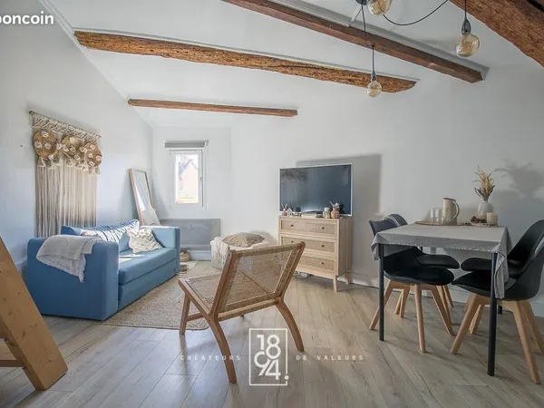 Studio 1 pièce 28 m² 