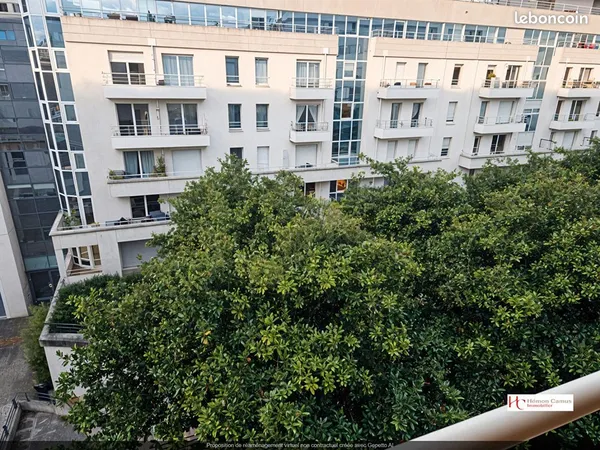 Studio 1 pièce 19 m² 