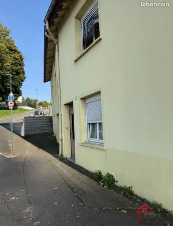Immeuble 18 pièces 200 m² 