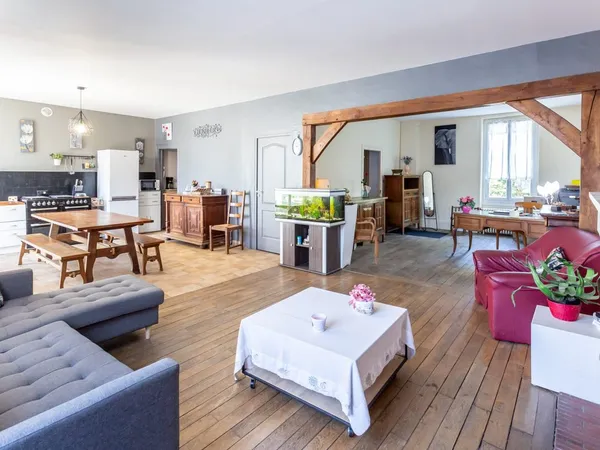 Département Cher 18 - à St Doulchard, Maison individuelle de 