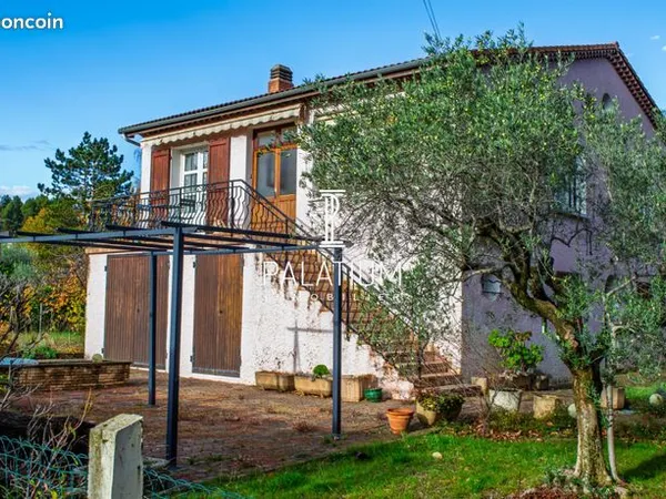 Maison 4 pièces 132 m² 