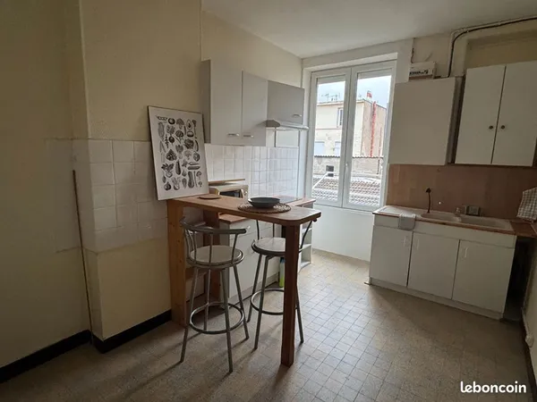 Appartement 1 pièce 33 m² 