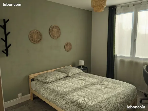 Chambre colocation centre Thonon-les-bains 