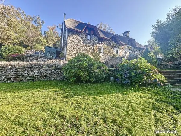 Maison 6 pièces 190 m² 