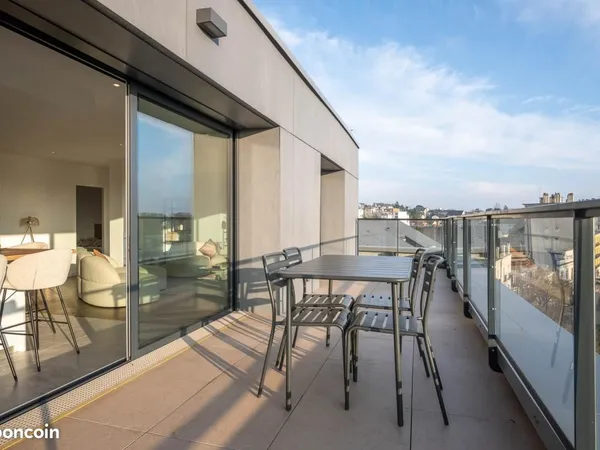 Appartement 4 pièces 133 m² 