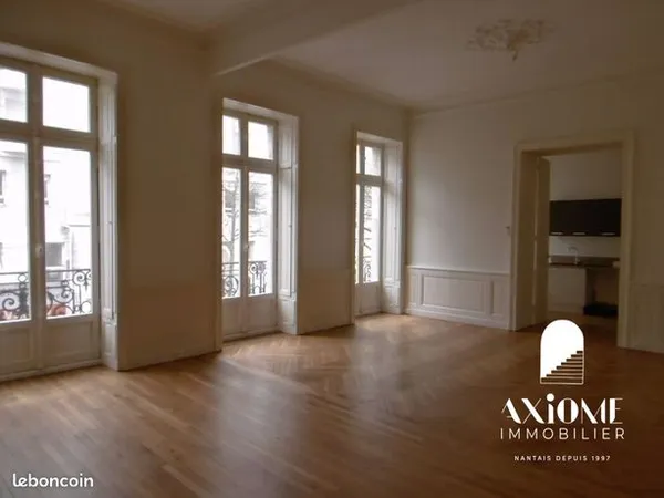 Appartement 5 pièces 130 m² 