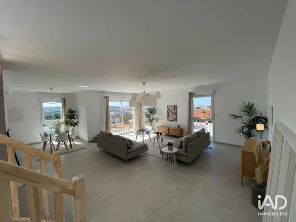 Appartement 4 pièces 94 m² 